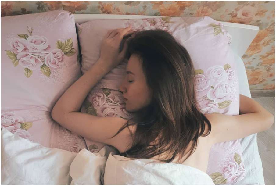 sleeping sleeping - India TV Hindi