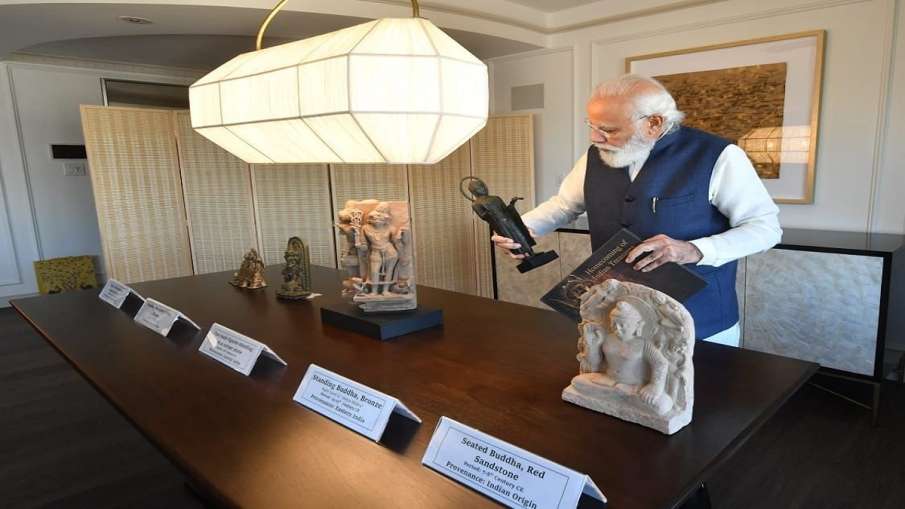 PM to bring home 157 artefacts, antiquities from the US PM to bring home 157 artefacts, antiquities from the US- India TV Hindi