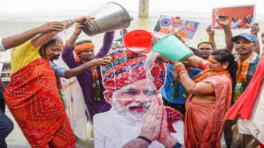 Chiranjivi Bhav BJP Leader Murli Manohar Joshi wishes PM Modi birthday 'चिरंजीवी भव:' , वरिष्ठ BJP न Chiranjivi Bhav BJP Leader Murli Manohar Joshi wishes PM Modi birthday 'चिरंजीवी भव:' , वरिष्ठ BJP न- India TV Hindi