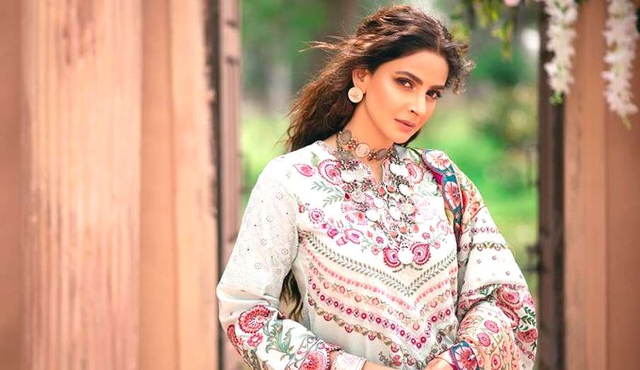 Pakistan court issues arrest warrant against Hindi Medium actress Saba Qamar Pakistan court issues arrest warrant against Hindi Medium actress Saba Qamar- India TV Hindi