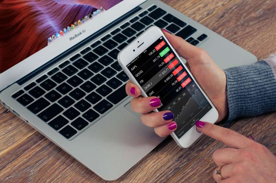 Dussehra picks Top 10 stocks to buy this festive season to gain multibagger returns Dussehra picks Top 10 stocks to buy this festive season to gain multibagger returns- India TV Paisa