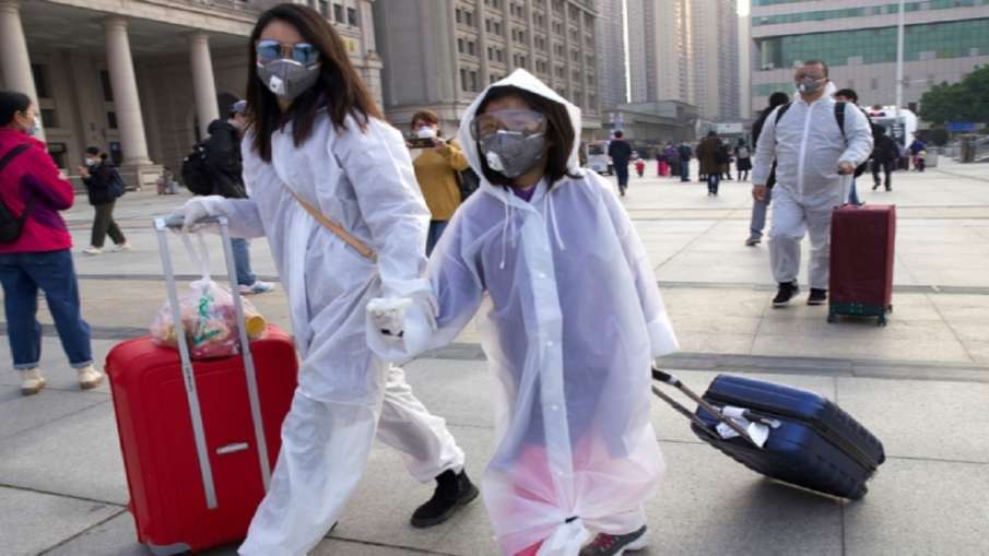 Flights cancelled, schools closed as China fights coronavirus outbreak Flights cancelled, schools closed as China fights coronavirus outbreak- India TV Hindi