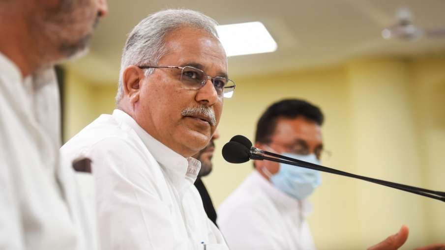 भूपेश बघेल का विवादित बयान, नक्सलियों से की RSS की तुलना भूपेश बघेल का विवादित बयान, नक्सलियों से की RSS की तुलना- India TV Hindi