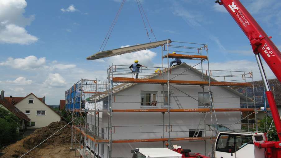 Online building permission system in all cities by March next year Online building permission system in all cities by March next year- India TV Paisa