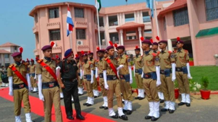 Sainik School, 100 Sainik School, 100 New Sainik School, 100 New Sainik School pvt sector Sainik School, 100 Sainik School, 100 New Sainik School, 100 New Sainik School pvt sector- India TV Hindi