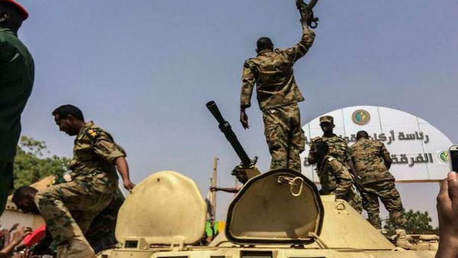 Coup in Sudan, Prime Minister under house arrest; US, Arab League express concern Coup in Sudan, Prime Minister under house arrest; US, Arab League express concern- India TV Hindi