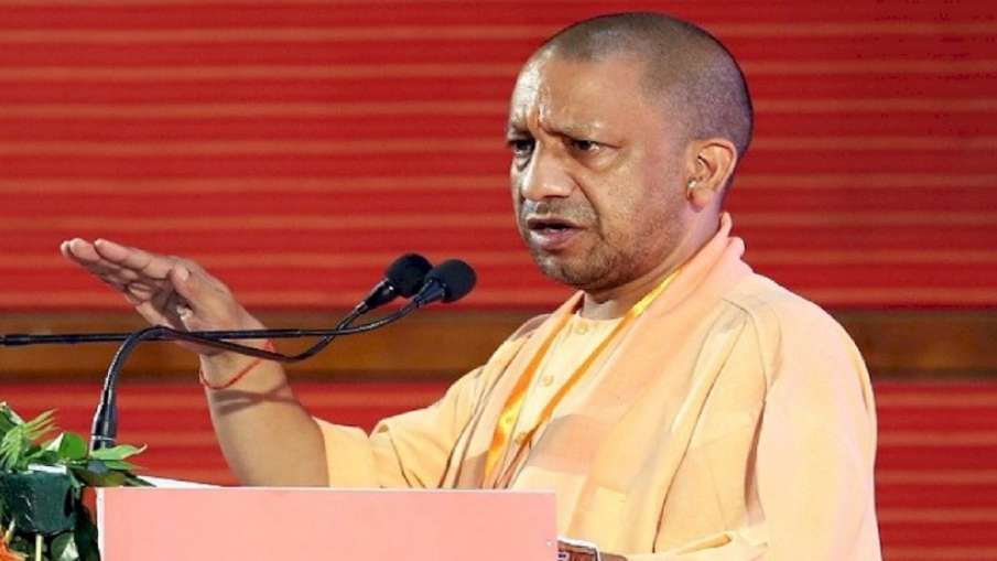कानून हाथ में लेने की छूट किसी को नहीं, लेकिन दबाव में कोई कार्रवाई नहीं होगी: योगी आदित्यनाथ कानून हाथ में लेने की छूट किसी को नहीं, लेकिन दबाव में कोई कार्रवाई नहीं होगी: योगी आदित्यनाथ- India TV Hindi
