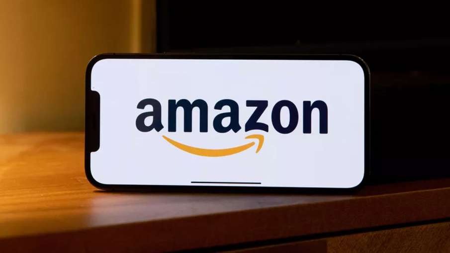 Amazon की ब्लैक फ्राइडे... Amazon की ब्लैक फ्राइडे...- India TV Paisa