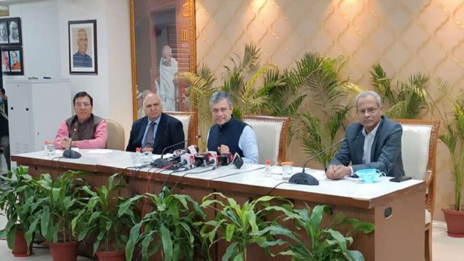 नई सौगात: रेलवे शुरू करेगा Bharat Gaurav Trains, रेल मंत्री अश्विनी वैष्णव ने किया एलान नई सौगात: रेलवे शुरू करेगा Bharat Gaurav Trains, रेल मंत्री अश्विनी वैष्णव ने किया एलान- India TV Hindi