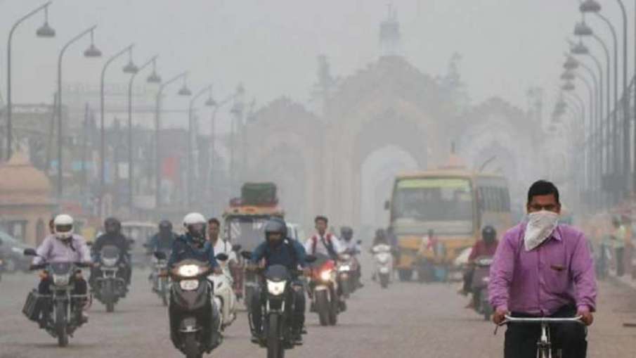 Delhi Air Pollution: दिल्ली की हवा में मामूली सुधार, AQI 280 के साथ वायु गुणवत्ता 'खराब' Delhi Air Pollution: दिल्ली की हवा में मामूली सुधार, AQI 280 के साथ वायु गुणवत्ता 'खराब'- India TV Hindi