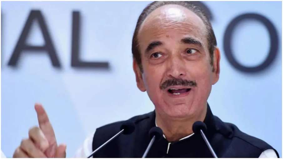 Ghulam Nabi Azad disagrees with Salman Khurshid, says-comparing Hindutva with ISIS is wrong Ghulam Nabi Azad disagrees with Salman Khurshid, says-comparing Hindutva with ISIS is wrong- India TV Hindi