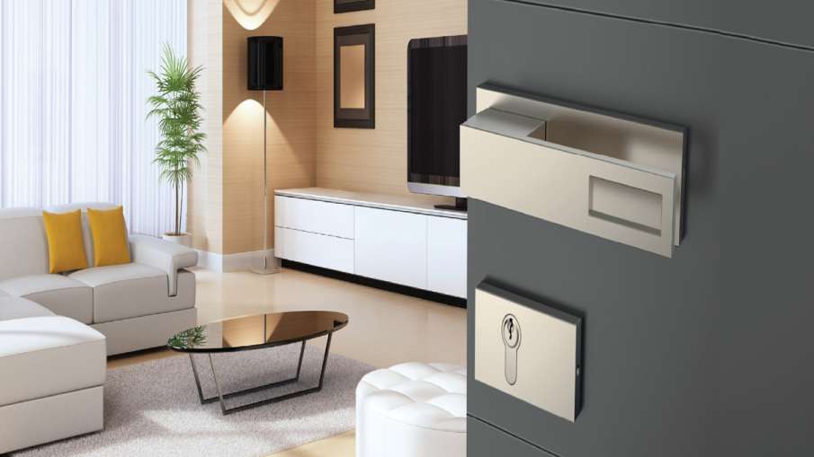 Godrej Locks offers free insurance against theft of up to 20 times the value of the purchased product Godrej Locks offers free theft insurance of up to 20 times the value of the purchased product - India TV Paisa