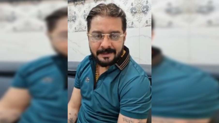 सोशल मीडिया स्टार हिंदुस्तानी भाऊ सोशल मीडिया स्टार हिंदुस्तानी भाऊ - India TV Hindi