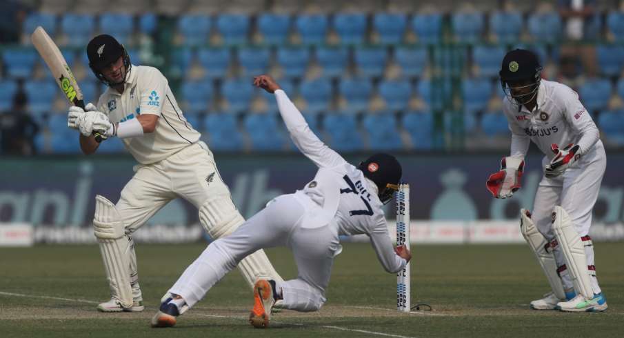india vs new zealand live score, ind vs nz 1st test day 2 live score, new zealand vs india, ind vs n india vs new zealand live score, ind vs nz 1st test day 2 live score, new zealand vs india, ind vs n- India TV Hindi