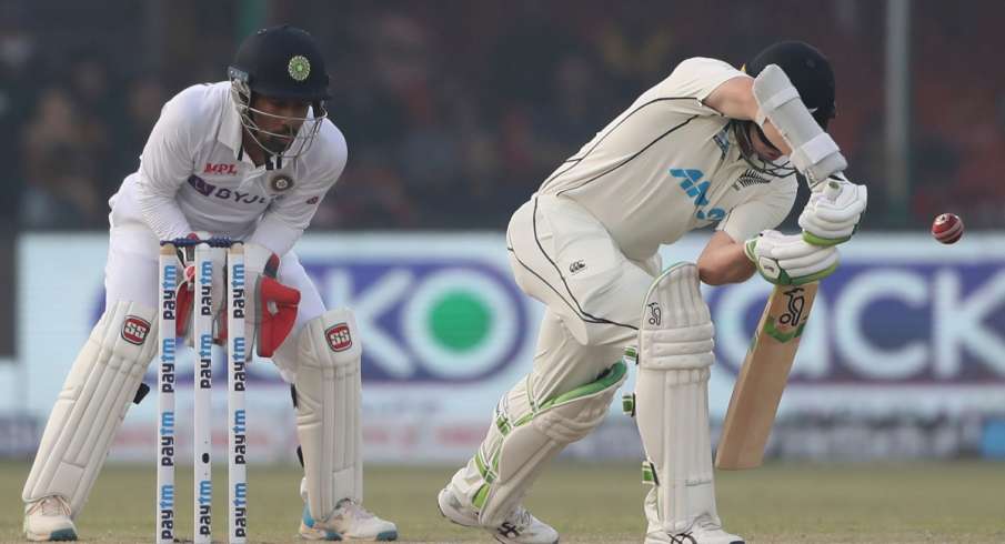 भारत बनाम न्यूजीलैंड, लाइव स्कोर, भारत बनाम न्यूजीलैंड लाइव क्रिकेट स्कोर, भारत बनाम न्यूजीलैंड पहला टेस्ट दिन 5, लाइव बॉल बी- इंडिया टीवी हिंदी