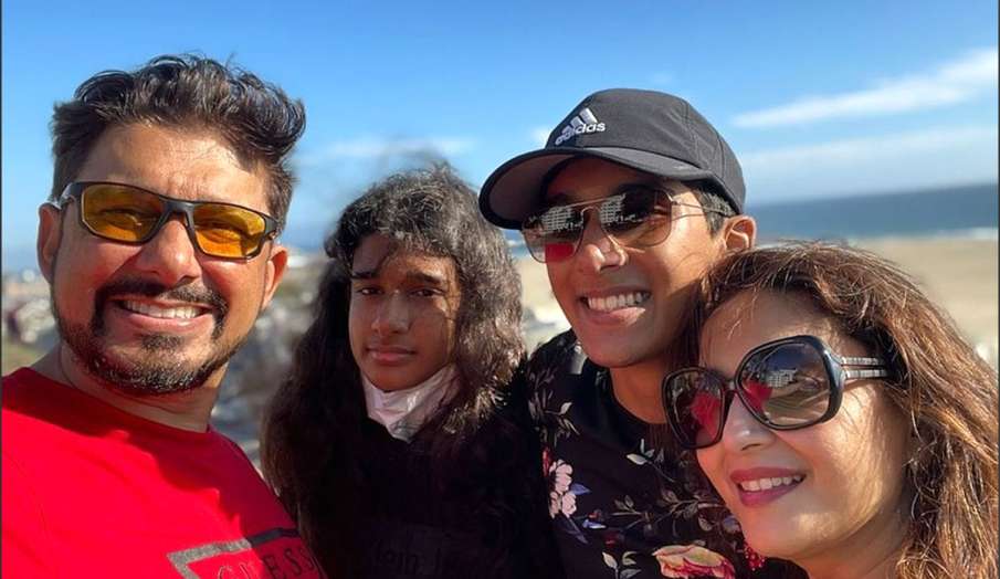 madhuri dixit son Ryan grow his hair 2 years for donated to Cancer Society madhuri dixit son Ryan grow his hair 2 years for donated to Cancer Society- India TV Hindi