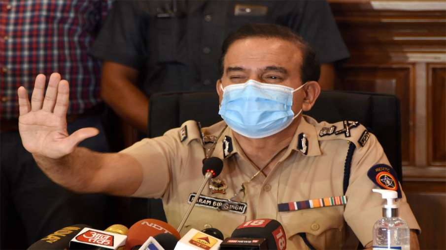 Former Mumbai Police Commissioner Parambir Singh declared 'Absconder'- India TV Hindi