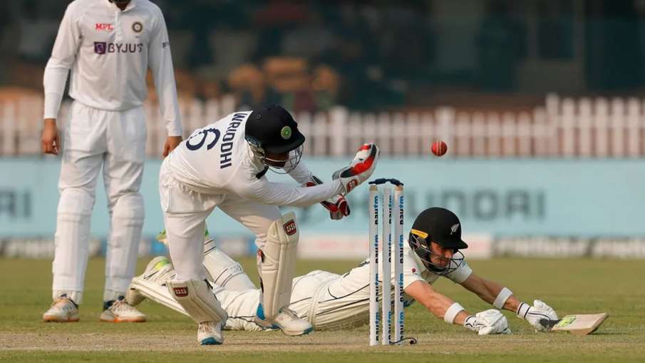 Wriddhiman Saha injury BCCI update KS Bharat will keep wicket IND vs NZ 1st Test- India TV Hindi