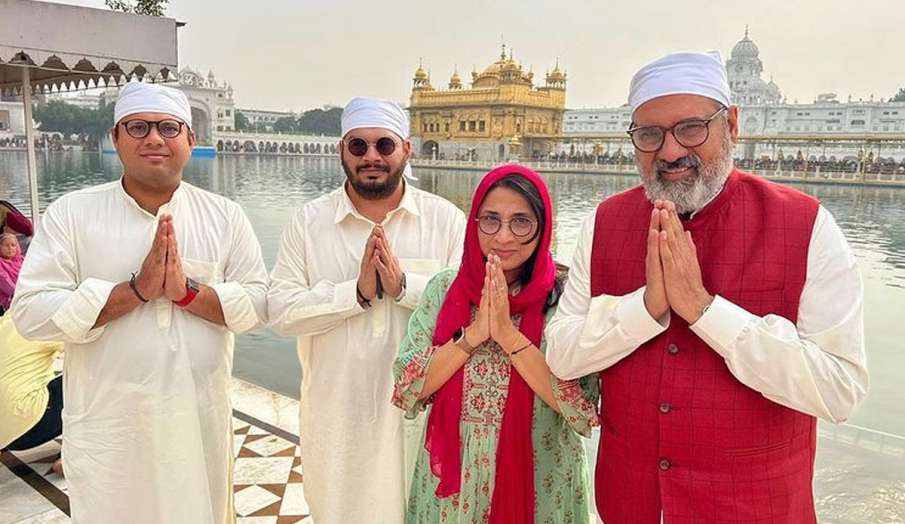 Boman Irani Visits Golden Temple With Family to Seek Blessings on His Birthday see pics- India TV Hindi
