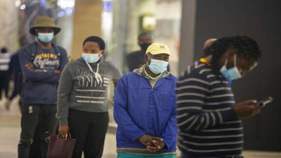 दक्षिण अफ्रीका में कोरोना वायरस संक्रमण के मामले दोगुने हुए, 24 घंटे में 8,561 नए मामले आए- India TV Hindi