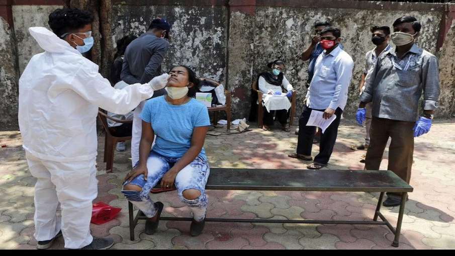 मुंबई के धारावी में 60 कोरोना संक्रमित मिले, महाराष्ट्र में तीसरी लहर की आशंका- India TV Hindi