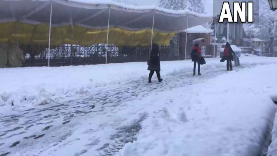 Shimla covered with a blanket of white snow - India TV Hindi