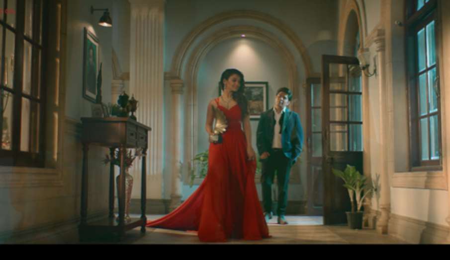 adaa khan ankit tiwari latest track aaram de released watch video- India TV Hindi
