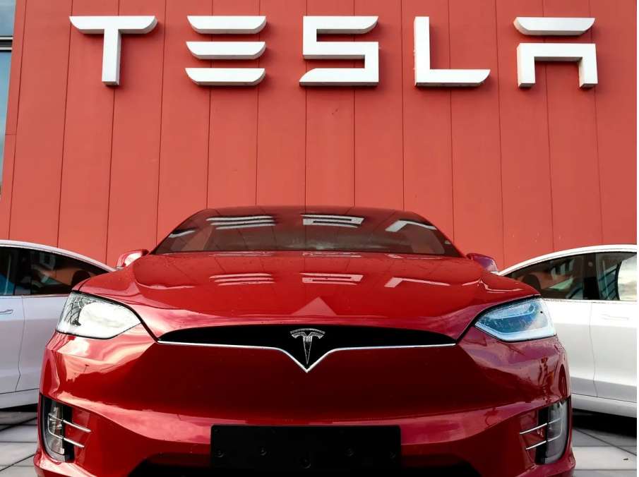 Tesla- India TV Paisa