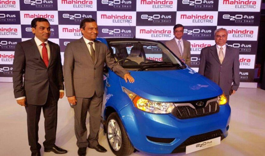 महिंद्रा एंड महिंद्रा को इलैक्ट्रिक वाहन बिक्री तीन गुना बढ़ने की उम्मीद, जूमकार के साथ की साझेदारी- India TV Hindi News