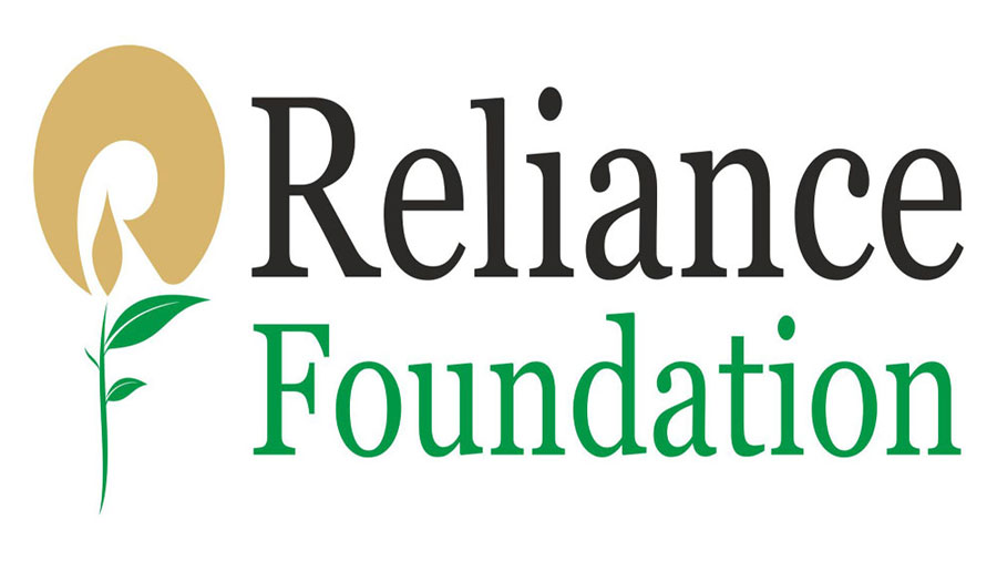 Reliance Foundation donates Rs 21 crore to Kerala CM’s Relief Fund - India TV Hindi