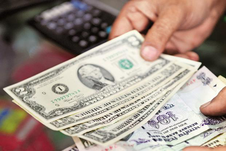 rupees dollar- India TV Hindi News