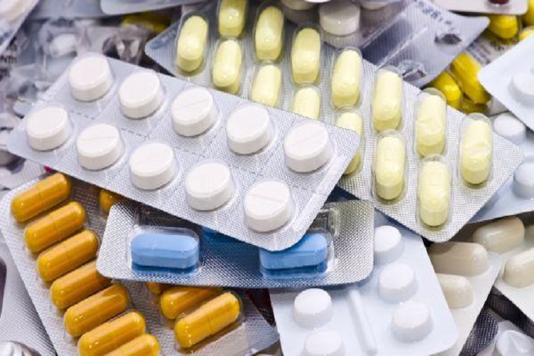 Government prohibits 328 fixed dose combinations - India TV Paisa