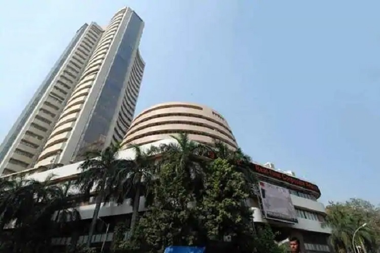 Share Market Sensex falls over 200 points; Nifty Slides Below 11000- India TV Paisa