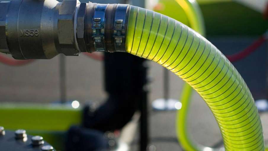 Govt hikes ethanol procurement price for fuel blending- India TV Hindi