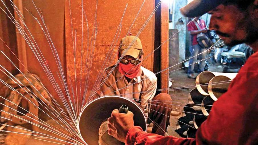 core sector, iip growth may remain weak in Q2 GDP growth । File Photo- India TV Hindi News