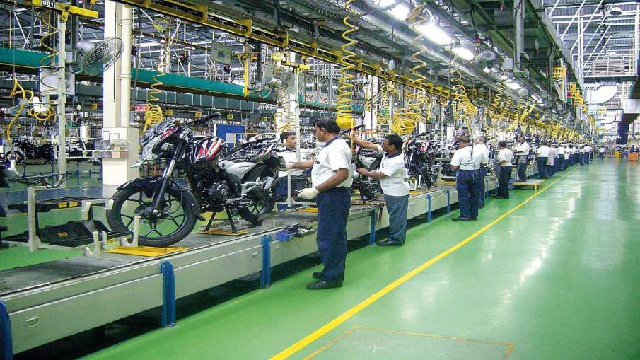 Bajaj Auto's plant at Aurangabad shut for two days amid covid-19- India TV Hindi News