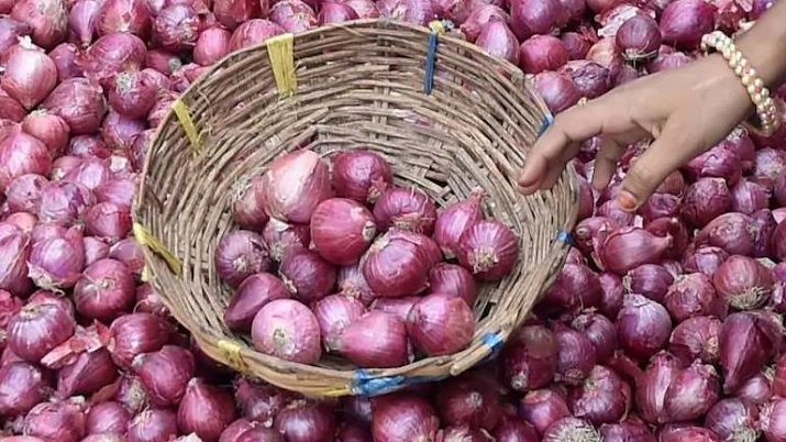 onion wholesale price up in lasalgaon- India TV Paisa