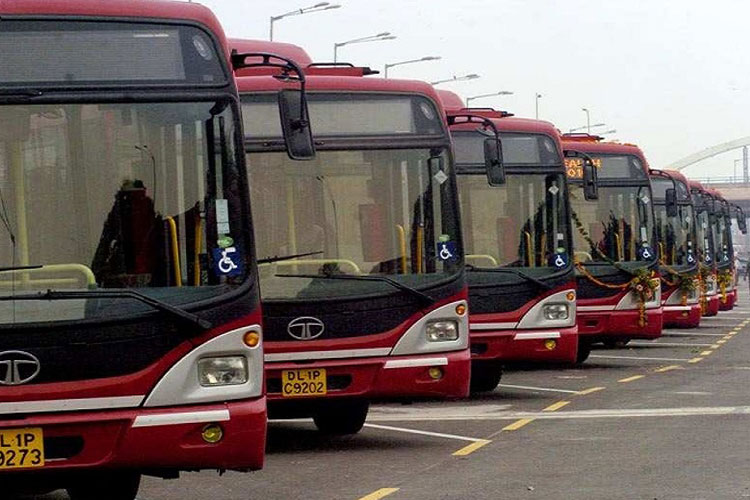 DTC ने एक हजार लो फ्लोर...- India TV Hindi