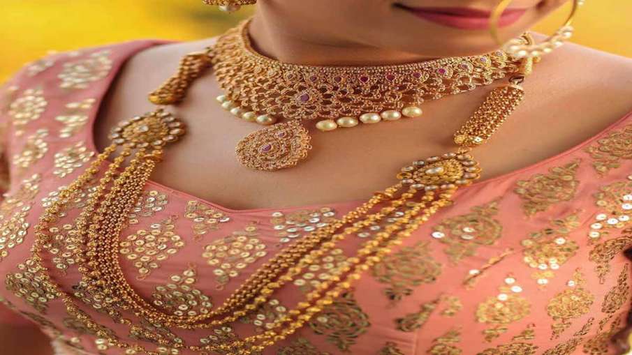 gold silver price today update gold hike for rupees 112 silver for rupees 126 check per gram rate li- India TV Hindi
