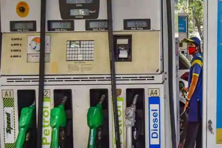 Windfall tax on diesel slashed - India TV Paisa