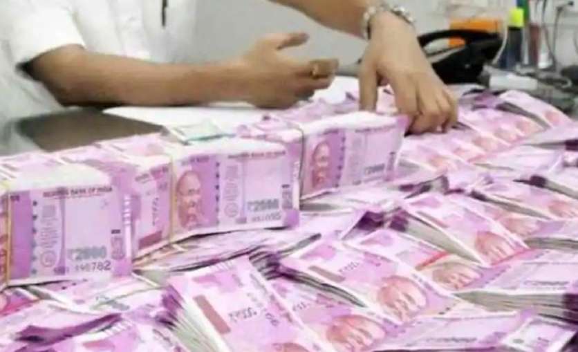 Dollar Vs Rupee- India TV Hindi News