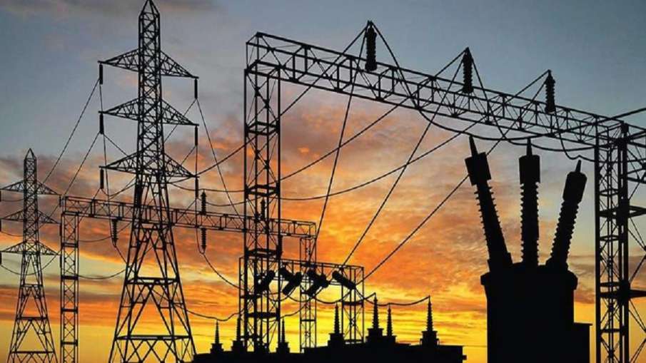 बिजली की कीमतों को बढ़ाने को लेकर बढ़ रही मांग- India TV Hindi News