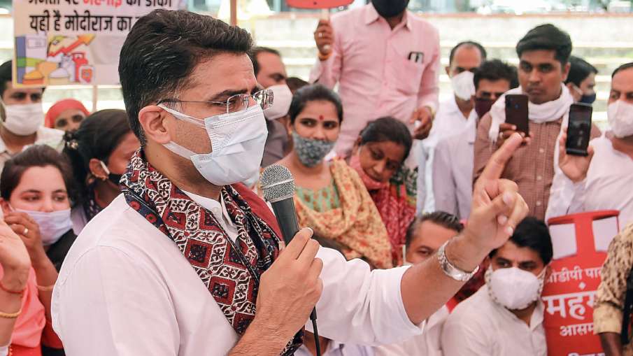 आंदोलन दबाने में विफल रही केंद्र सरकार अब किसानों को कुचल रही है: सचिन पायलट- India TV Hindi News