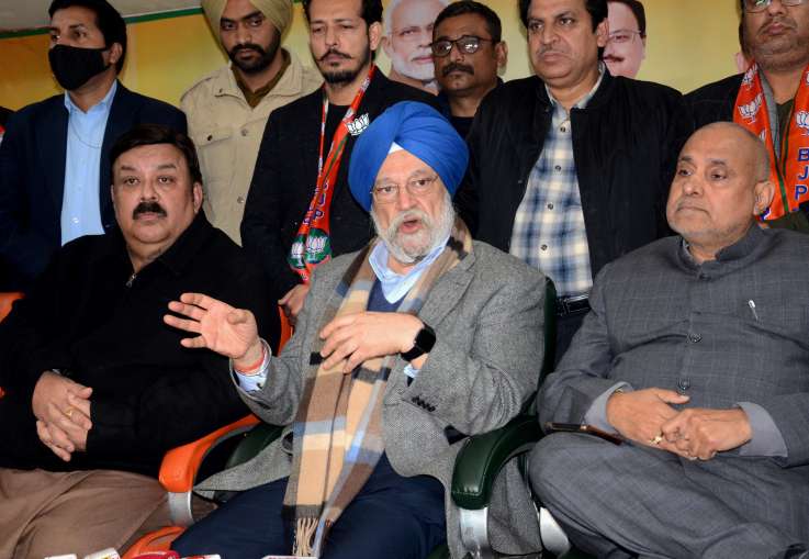 Hardeep Puri - India TV Hindi News