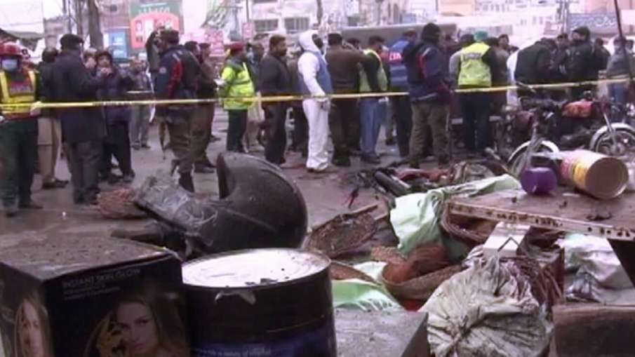 Pakistan Bomb Blast: पाकिस्तान के लाहौर में ब्लास्ट, 3 की मौत, कई घायल- India TV Hindi