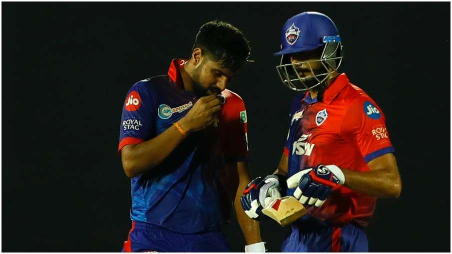 lalit yadav-Axar Patel- India TV Hindi News