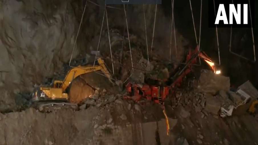 Jammu Kashmir Tunnel Accident- India TV Hindi