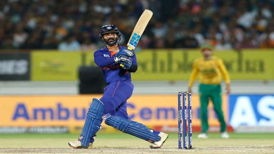 IND vs SA: Dinesh Karthik scored the first half-century in his career of 16  years, overtaking Dhoni in this matter - Edules