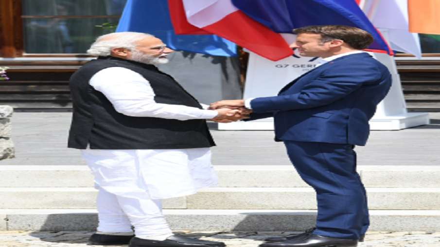 PM Modi, Emmanuel Macron- India TV Hindi News