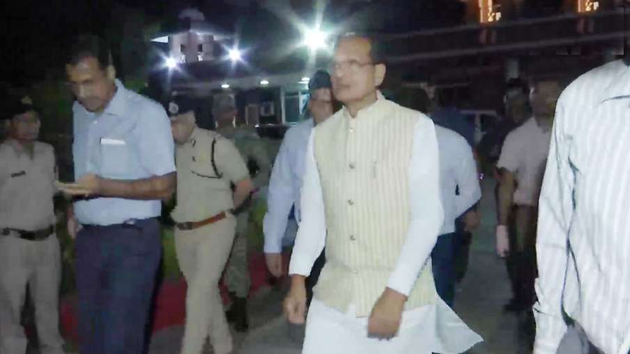 CM Shivraj Singh Chouhan leaves for Dehradun to take stock of relief operation pertaining to bus acc- India TV Hindi